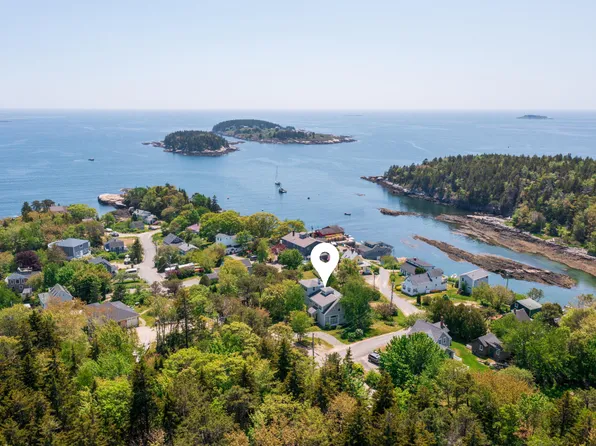 4 Wallace Circle, Phippsburg, ME 04562