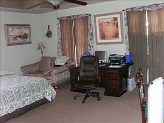 4th image of 10858 N Conway Ave