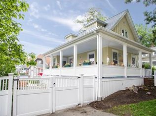 27 Fremont St, Plymouth, MA 02360