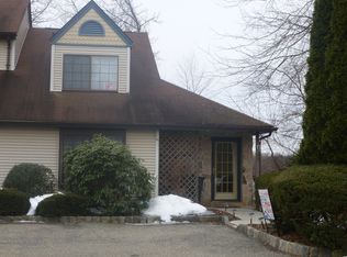 508 Shirleen Ln, Mine Hill, NJ 07803