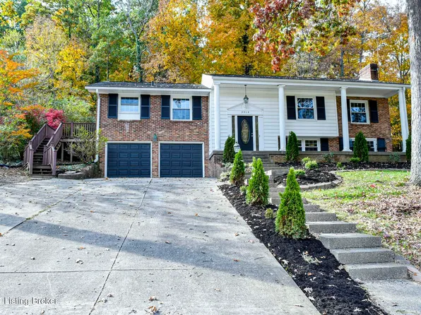 9014 Royal Oak Dr, Louisville, KY 40272