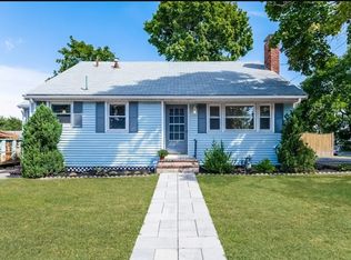 172 Elliot St, Brockton, MA 02302