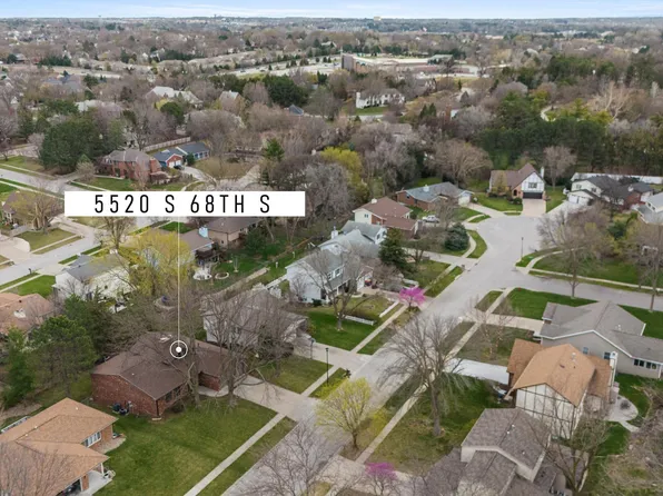5520 S 68th St, Lincoln, NE 68516