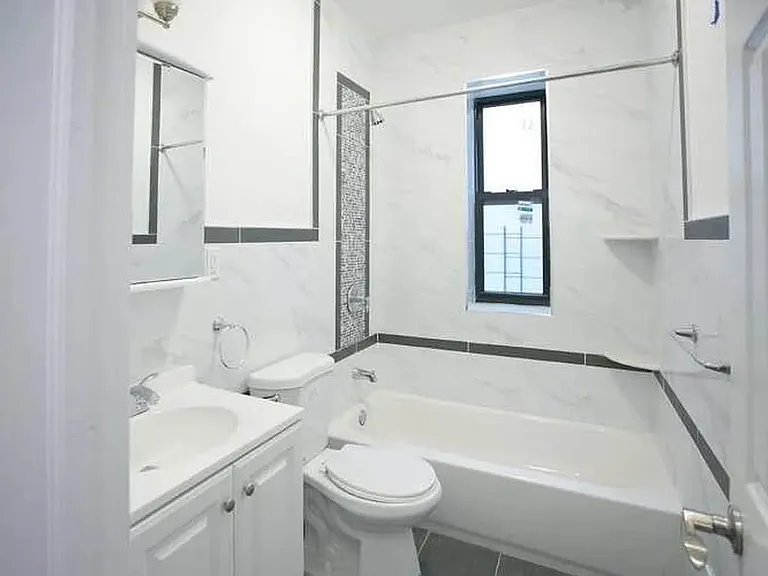 666 Hancock St #2X — Photo 4