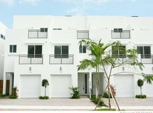 818 NE 19th Ave, Fort Lauderdale, FL 33304