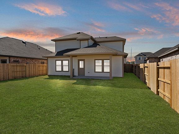 4th image of 19066 Cetara Villa Dr