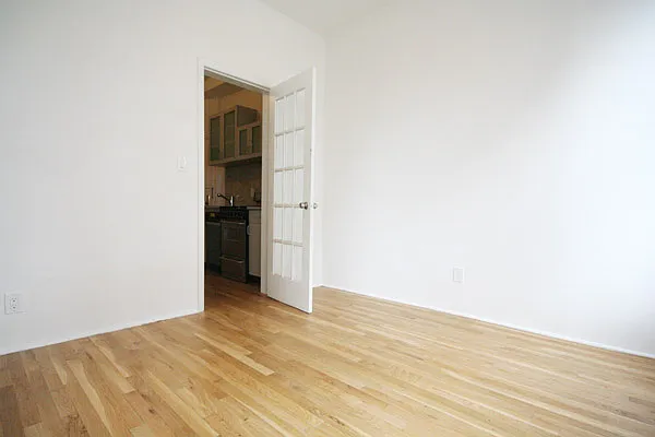 Rented by Aether Property Group | media 131