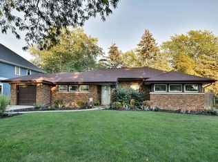 525 N Park Rd, La Grange Park, IL 60526