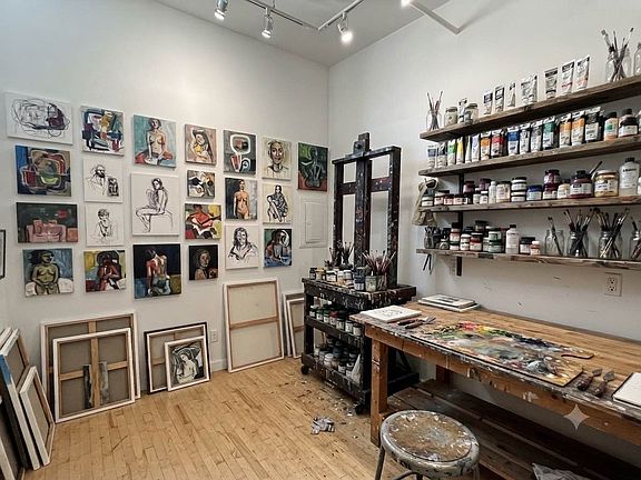 4th image of 449 Troutman St #2-5