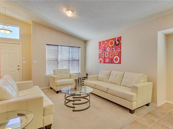 4th image of 457 Winterspring Pl