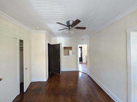 2nd image of 2543 W Sunnyside Ave #1