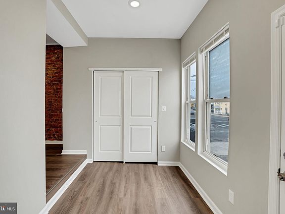 3rd image of 5050 Haverford Ave