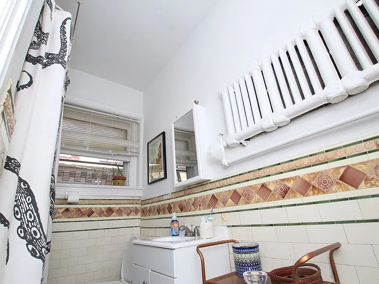 3716 Spring Garden St #2F — Photo 6
