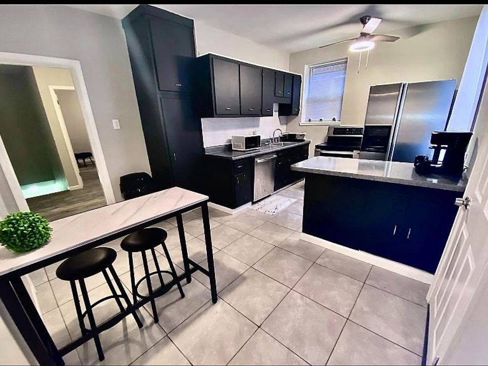 1st image of 4559 Loughborough Ave #A