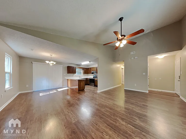 5929 Tynwald Ln — Photo 2