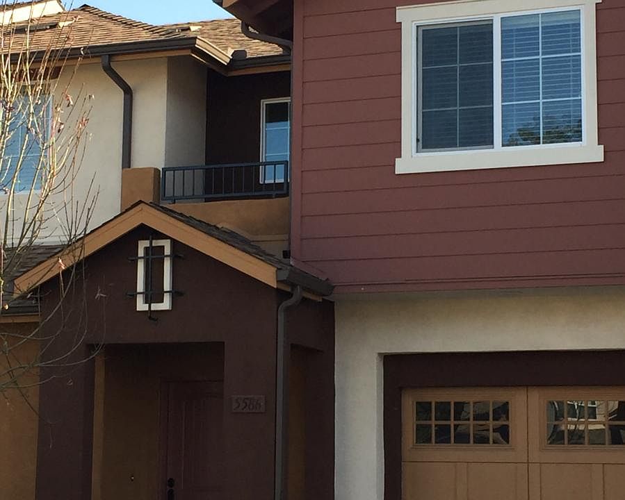 cottage design in new neighborhood