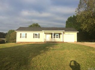 2126 Rover St, Newton, NC 28658