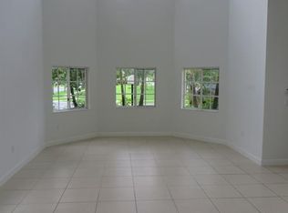 323 NE 30th Ave, Homestead, FL 33033