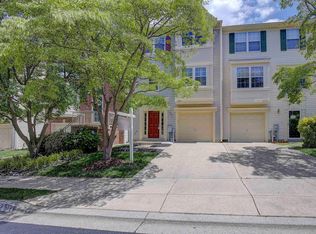 2512 Stow Ct, Crofton, MD 21114