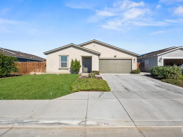 8716 Akero Ave, Bakersfield, CA 93307