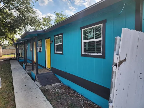 522 Aaron St APT 2, San Antonio, TX 78221