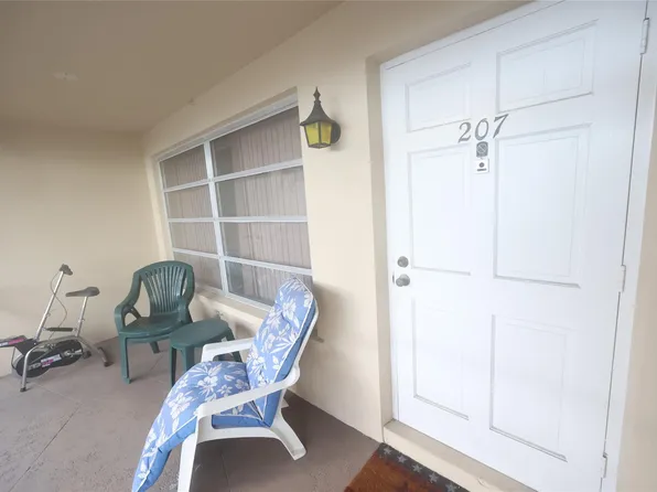 601 Pine Drive #207, Pompano Beach, FL 33060
