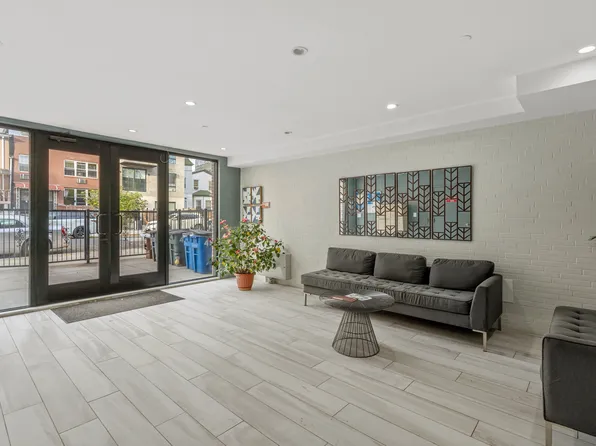 490 Vanburen Street image 12 of 12