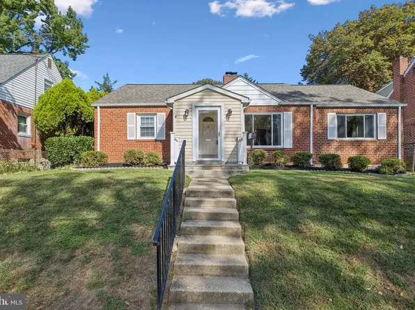 1523 Crest Rd, Silver Spring, MD 20902