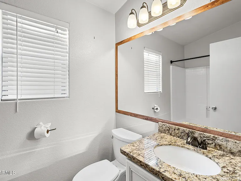 1638 E Barbarita Ave — Photo 20