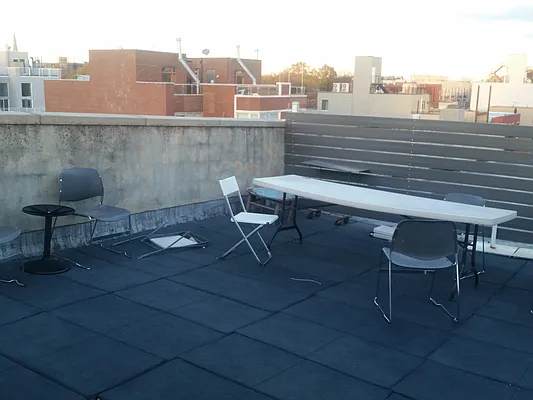 Rented by Evergreen Apartments BK | media 11