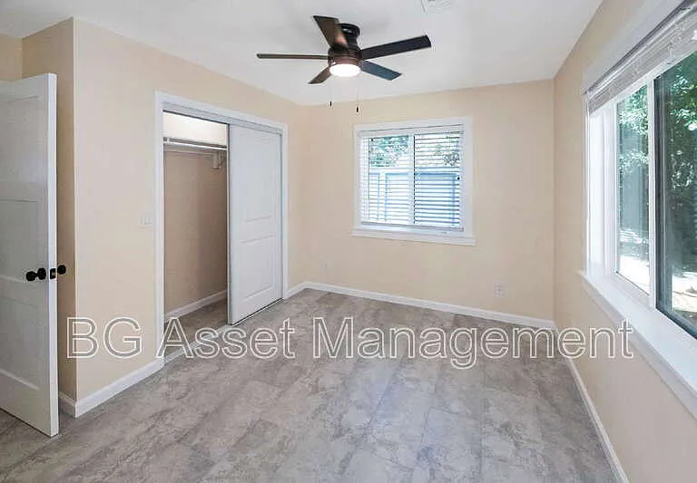 2807 Sabral Cir — Photo 19