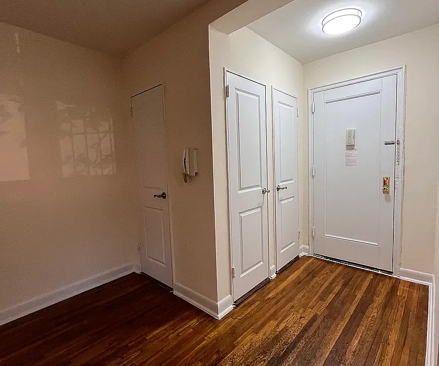 143-36 Barclay Ave #6A