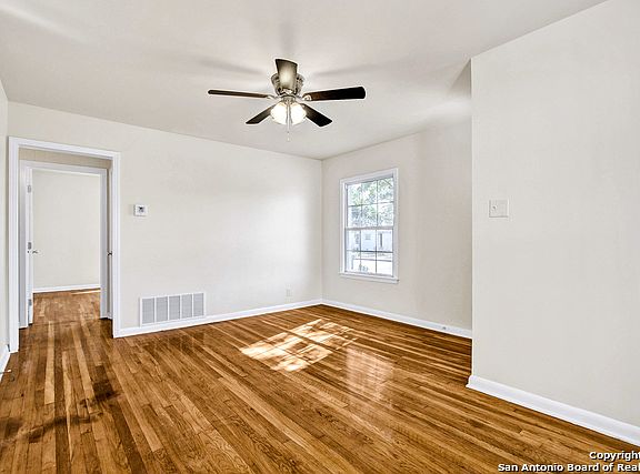 5th image of 189 W Dickson Ave