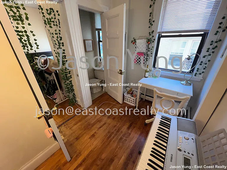 72 Gardner St #A2 — Photo 7
