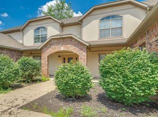 687 S Grace Ave #3-1, Fayetteville, AR 72701