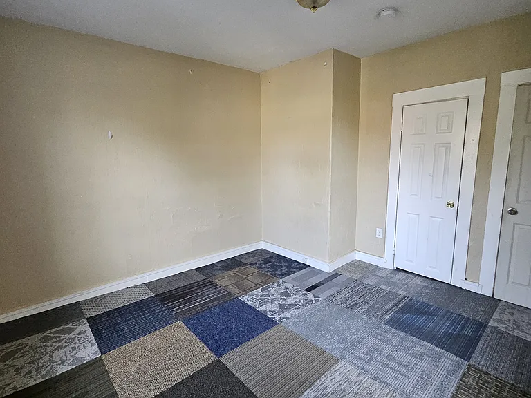 15 Nashua St #1 — Photo 11