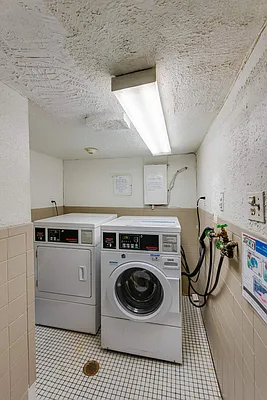 Rented by Compass | media 21