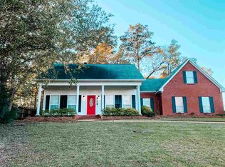 512 Windsor Dr, Brandon, MS 39047