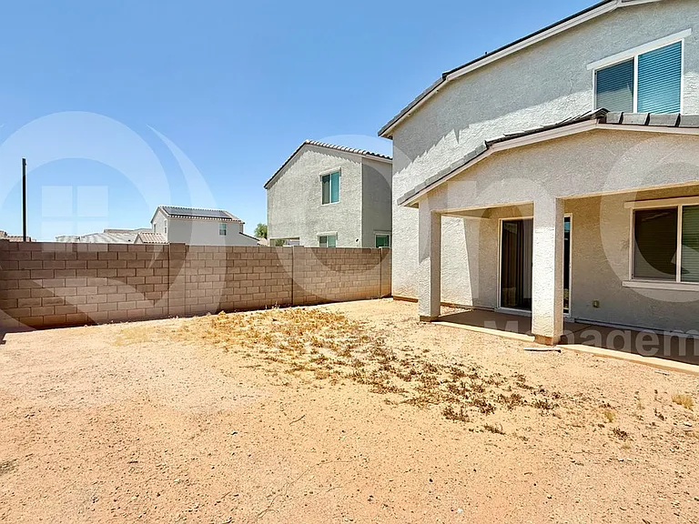 17381 W Daley Ln — Photo 22