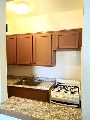 Rented by Amrols Housing Corporation | media 15