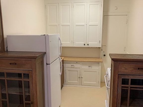 5th image of 2801 Park Ave APT 103
