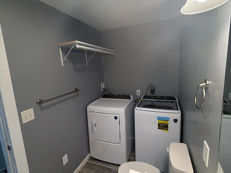507 S Shaw St — Photo 9