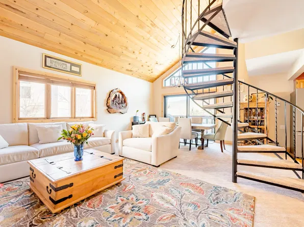 225 Eagle Dr #10B, Avon, CO 81620