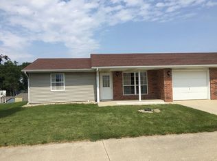 713 W Main St, Albion, IN 46701