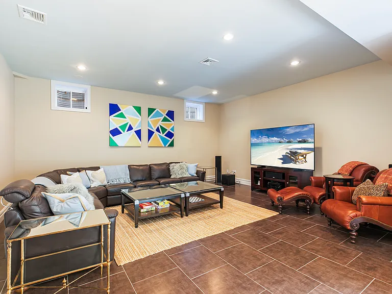 2827 Deerfield Rd — Photo 27