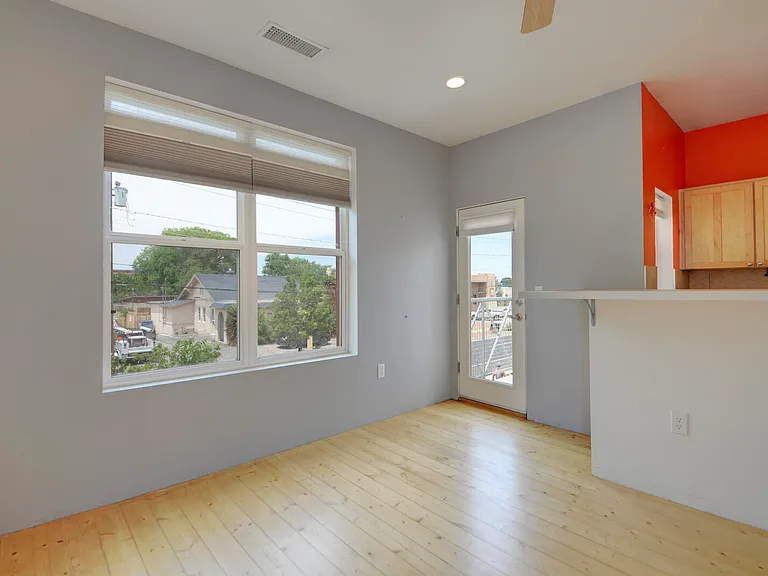1020 6th St NW — Photo 16