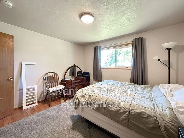 1745 NW Garryanna St — Photo 13
