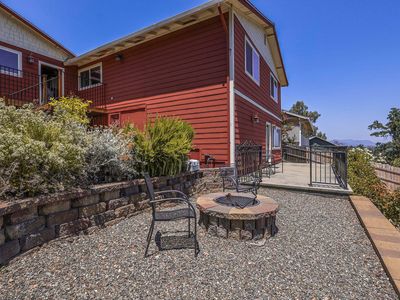 4651 Memory Ln, Redding, CA, 96001