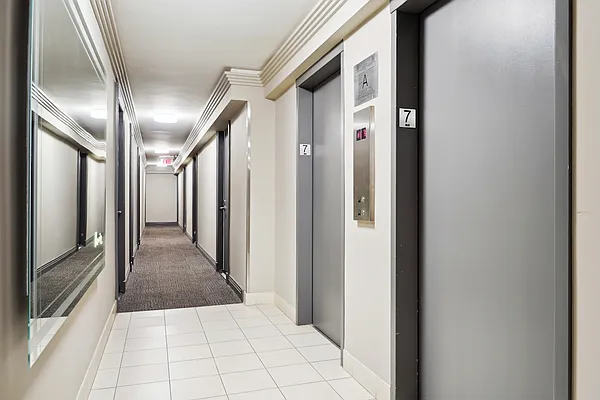 Rented by Greystar | media 26