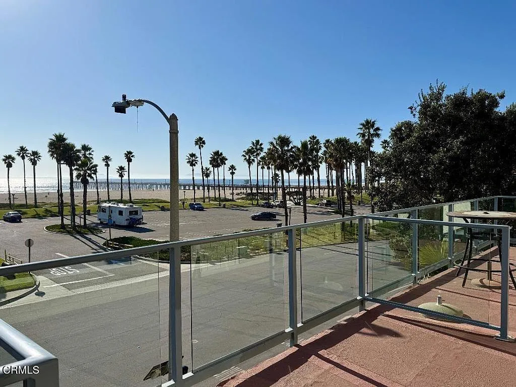 1 bed, 1.0 bath, 649 sqft, $2,795 — Photo 1